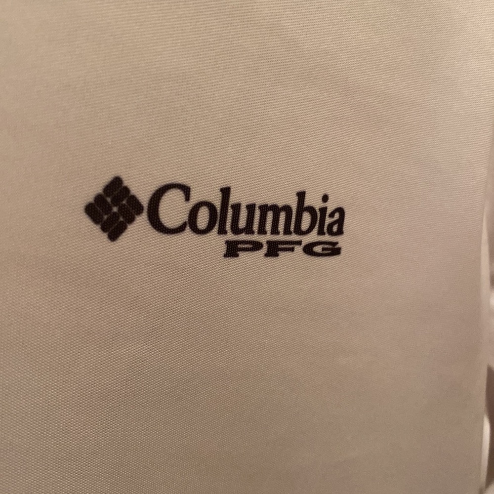 Columbia PFG. Size small - Picture 2 of 5